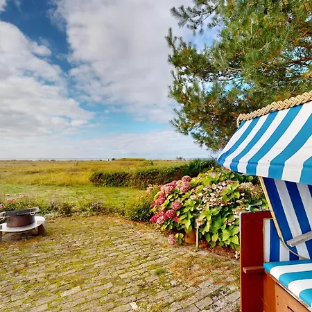 Strandhaus Landsitz Vierjahreszeiten